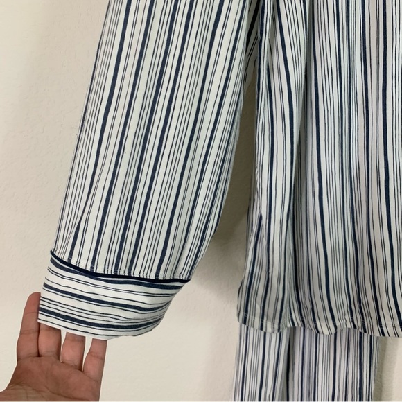 Eberjey Gisele Long PJ Set in Off White & Indigo Stripe XL - Picture 5 of 14
